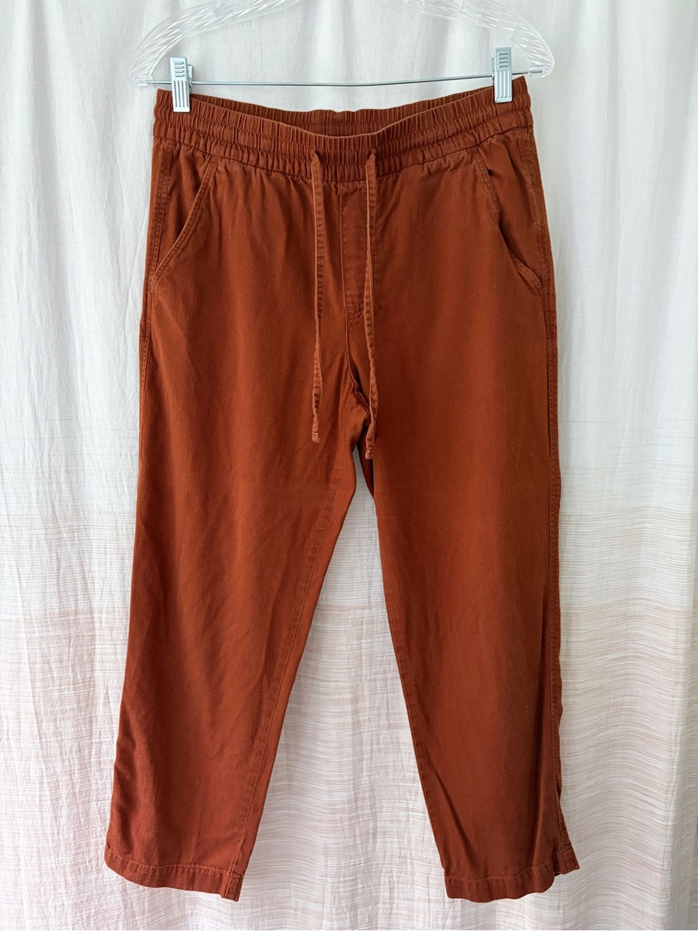 GAP Women’s Rust Easy Pant